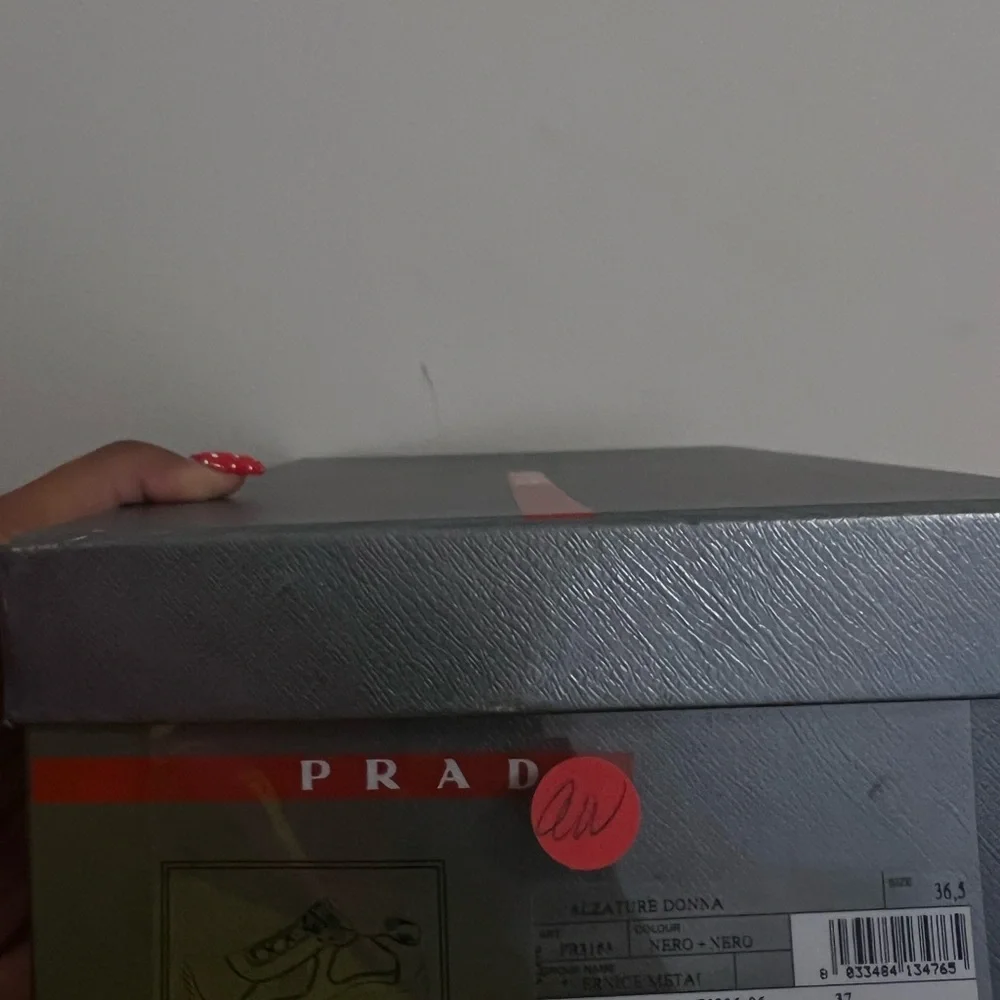 Prada men sneakers